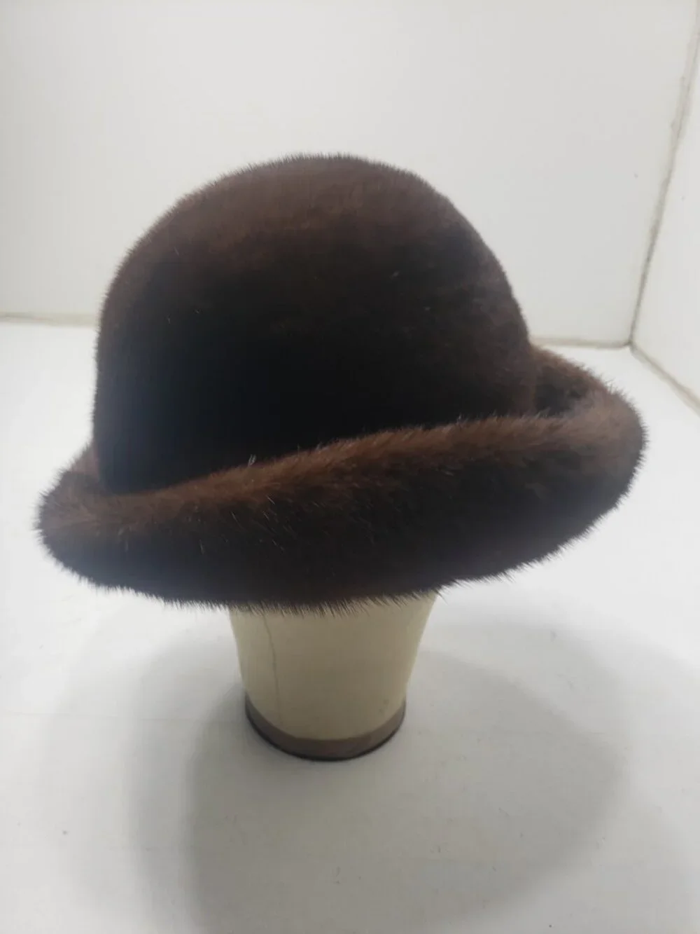 Vintage Brown Fur Fedora Hat Wide Brim Black Band Unmarked 8.25 x 6.25